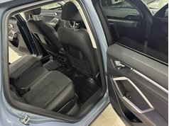 奥迪Q3 2023款 40 TFSI RS套件燃速型