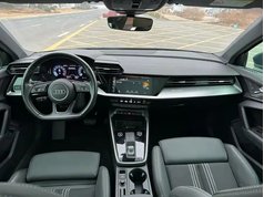 奥迪A3 2023款 Sportback 35 TFSI 进取致雅型