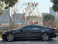 奥迪A7 2025款 45 TFSI 臻选型