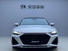 奥迪A7 2022款 45 TFSI 臻选型