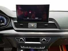 奥迪Q5L 2022款 40T 时尚致雅型