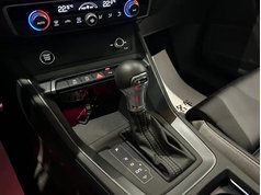 奥迪Q3 2024款 35 TFSI 时尚动感型