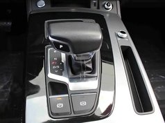 奥迪Q5L 2023款 40T 时尚动感型