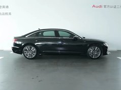 奥迪A6L 2023款 45 TFSI quattro 臻选动感型