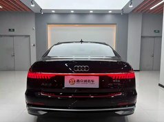奥迪A6L 2024款 45 TFSI 臻选动感型