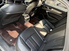 奥迪A6L 2022款 45 TFSI 臻选动感型