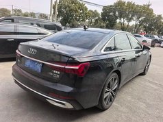 奥迪A6L 2023款 改款 55 TFSI quattro 尊享动感型