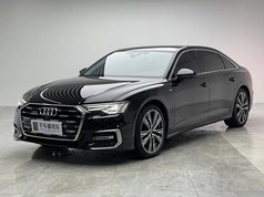 奥迪A6L 2023款 改款 45 TFSI quattro 臻选动感型