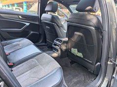 奥迪A6L 2022款 40 TFSI 豪华动感型