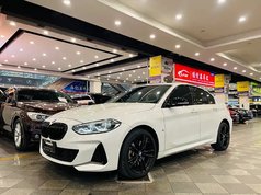 宝马1系 2023款 125i M运动曜夜版