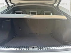 奥迪Q3 2024款 35 TFSI 时尚致雅型