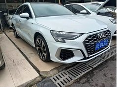 奥迪A3 2024款 A3L Limousine 35 TFSI 时尚运动型