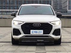 奥迪Q5L 2021款 45 TFSI 臻选动感型