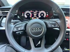 奥迪A3 2022款 A3L Limousine 35 TFSI 进取运动型