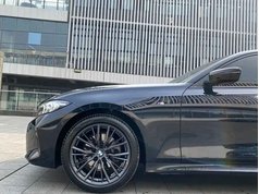 宝马3系 2024款 325Li M运动曜夜套装