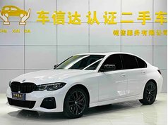 宝马3系 2022款 325i M运动曜夜套装