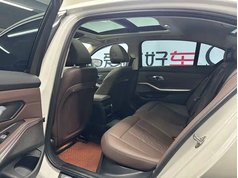 宝马3系 2023款 325Li xDrive M运动套装
