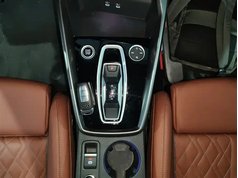 奥迪A3 2025款 A3L Limousine 35TFSI 飞驰尊享型