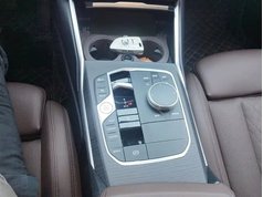 宝马3系 2025款 325Li M运动套装