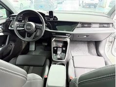 奥迪A3 2023款 A3L Limousine 35 TFSI 进取运动型