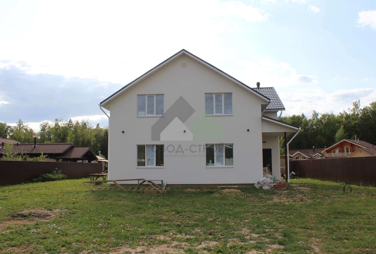 Построенный дом Дом из газобетонных блоков по проекту С-218 ГБ «Австрия» (217.8 м²)