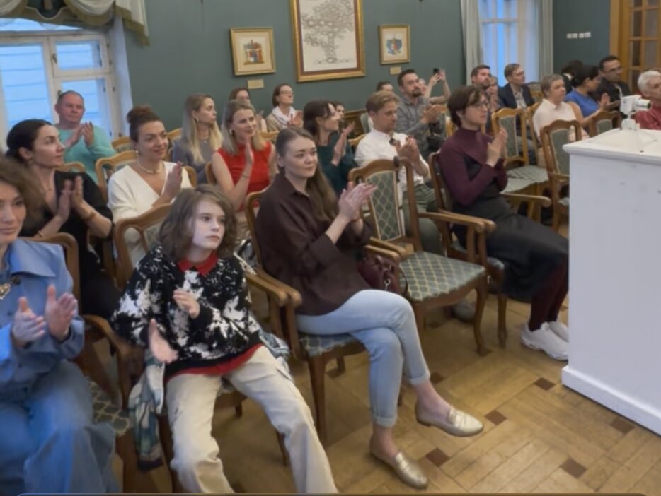Зрители на встрече Free Piano Space
