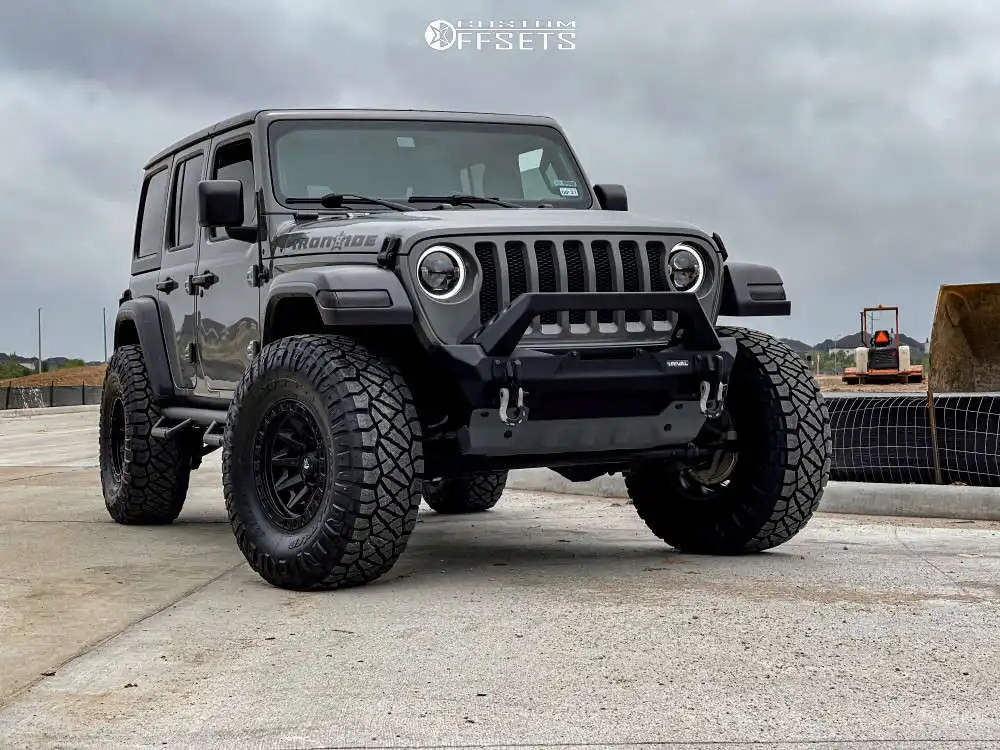 Колесный диск Fuel D694 Covert 20x9j" PCD6х139,7 3