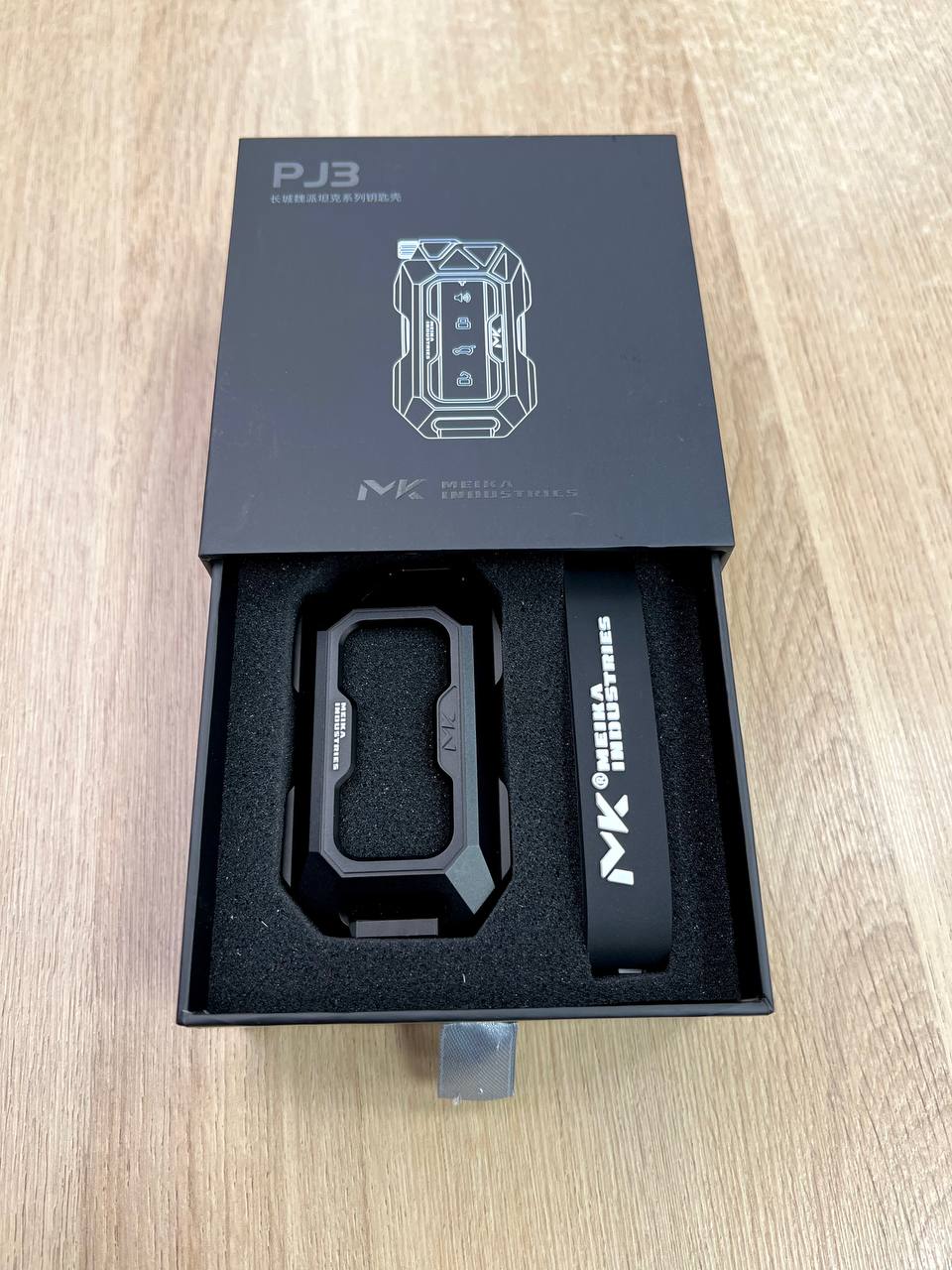 Чехол Meika на смарт ключ Tank 300/400/500/700 черный 9