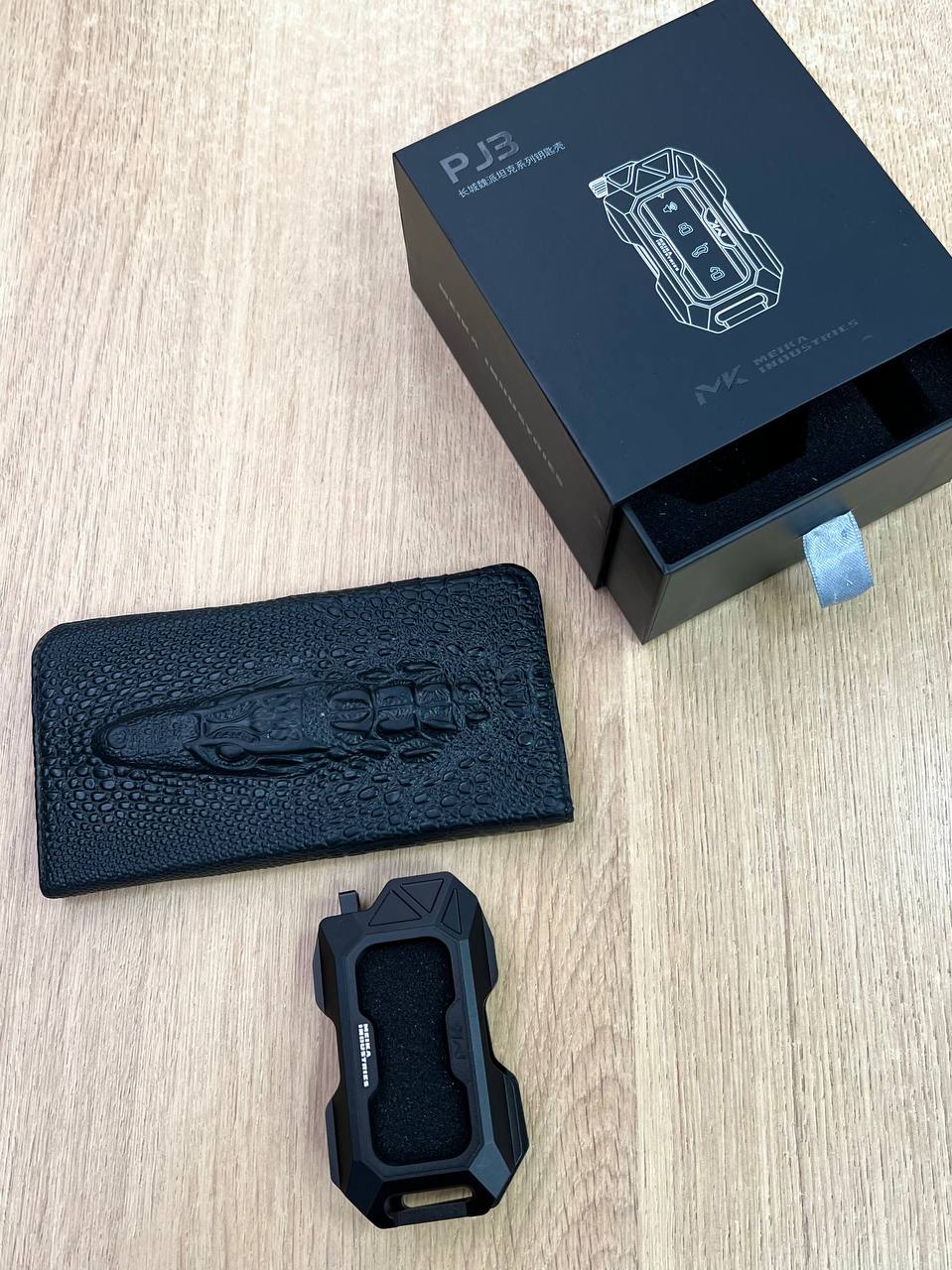 Чехол Meika на смарт ключ Tank 300/400/500/700 черный 10