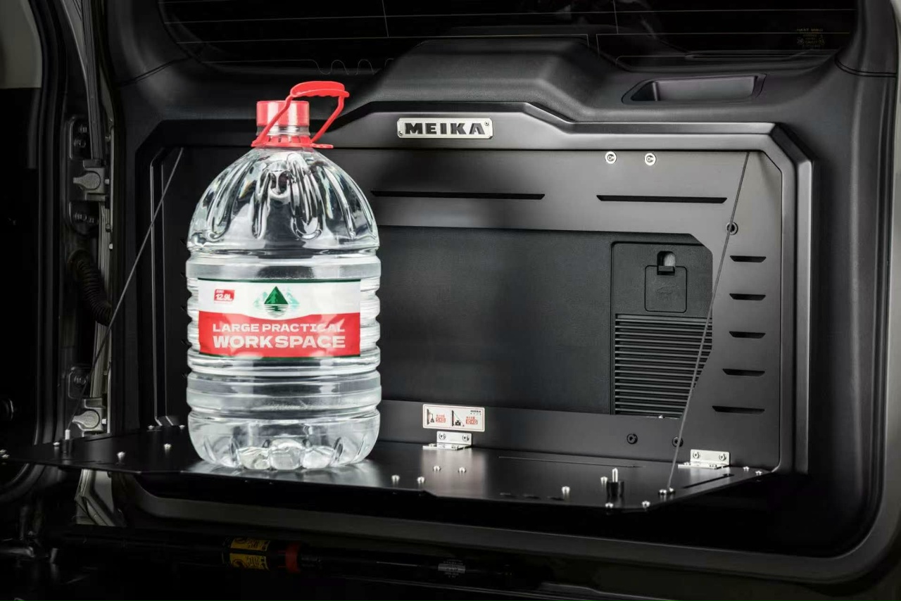 Tank 400 Откидной столик на заднюю дверь Meika 5