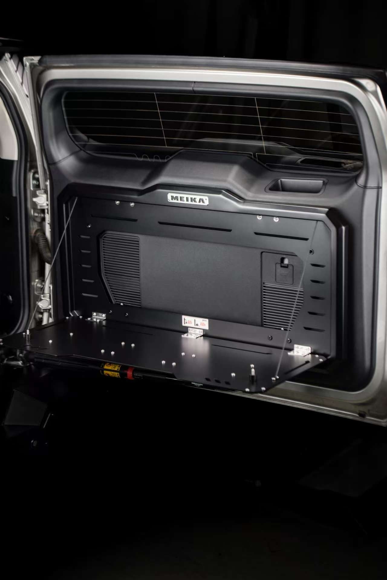 Tank 400 Откидной столик на заднюю дверь Meika 6