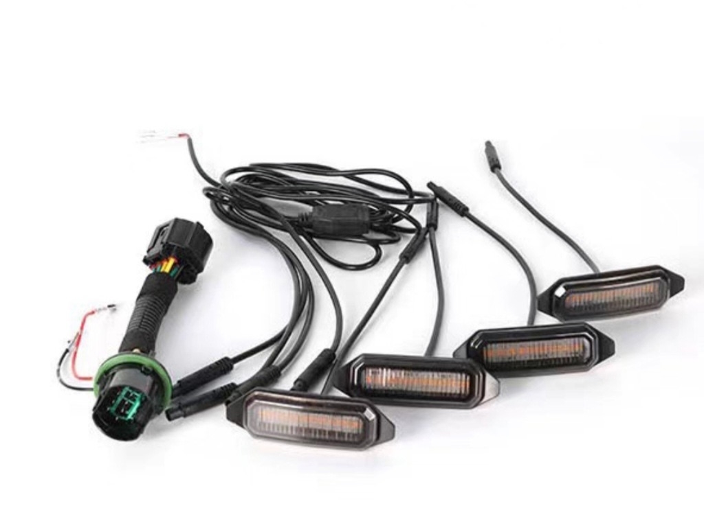 Tank 300 Комплект из 4 диодов в штатную решётку радиатора 9