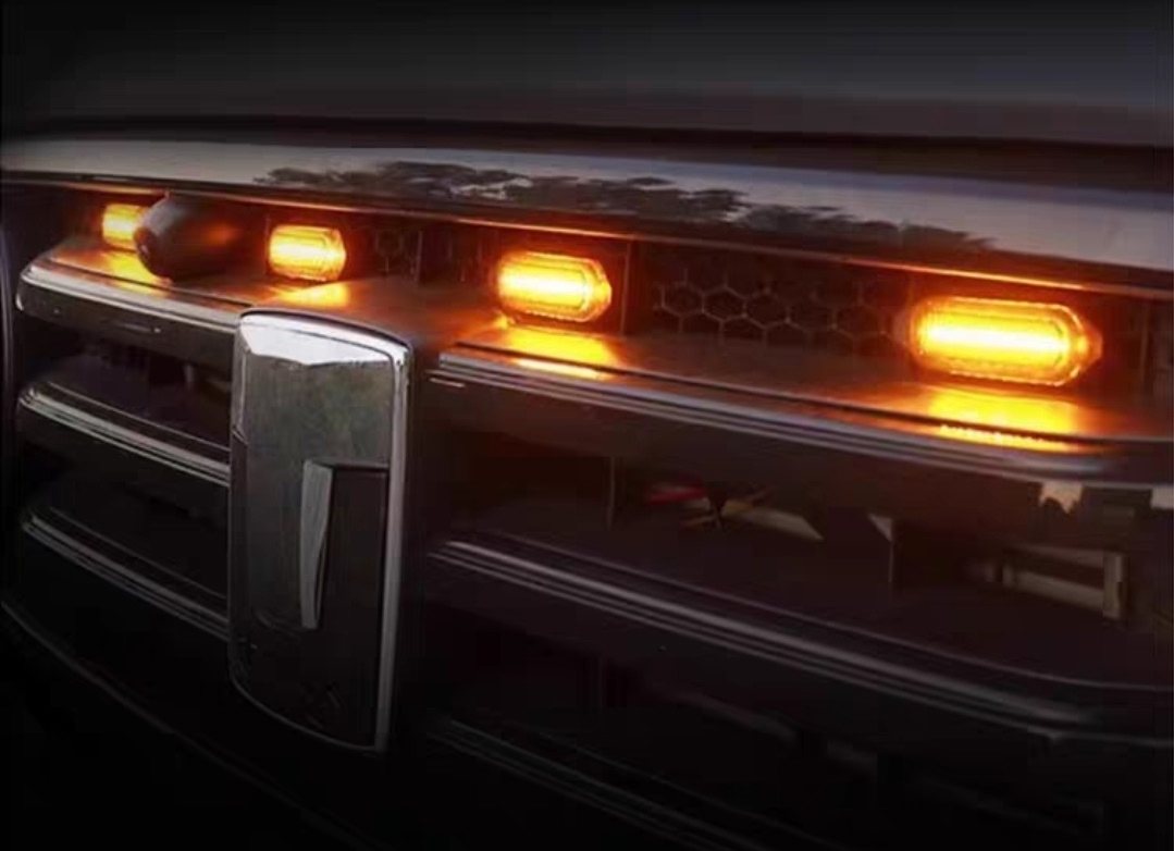 Tank 300 Комплект из 4 диодов в штатную решётку радиатора 5