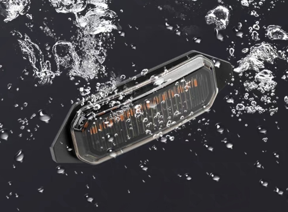 Tank 300 Комплект из 4 диодов в штатную решётку радиатора 6