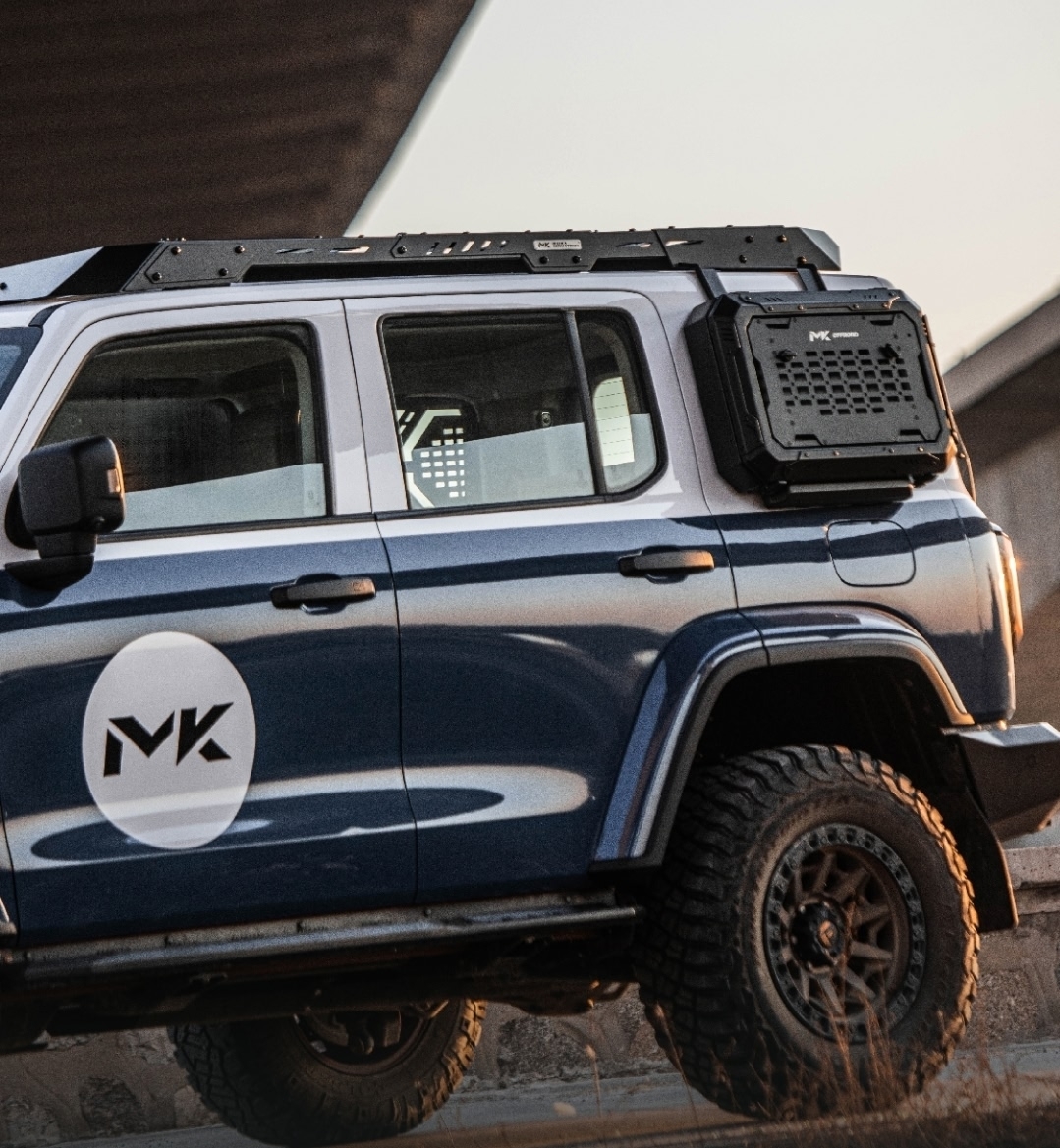 Tank 300 Алюминиевый кейс MK Off-road AE2 к рейлингу автомобиля