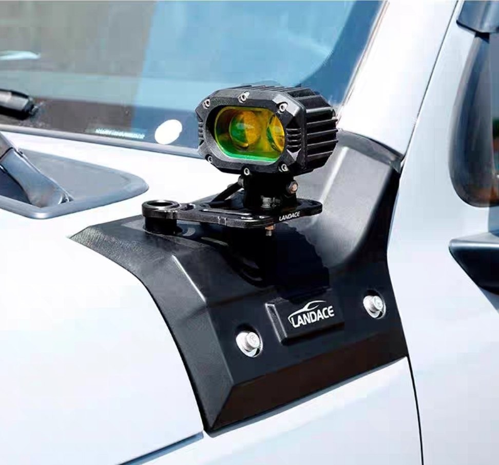 Tank 300 Кронштейн для дополнительного света LANDACE левый 3