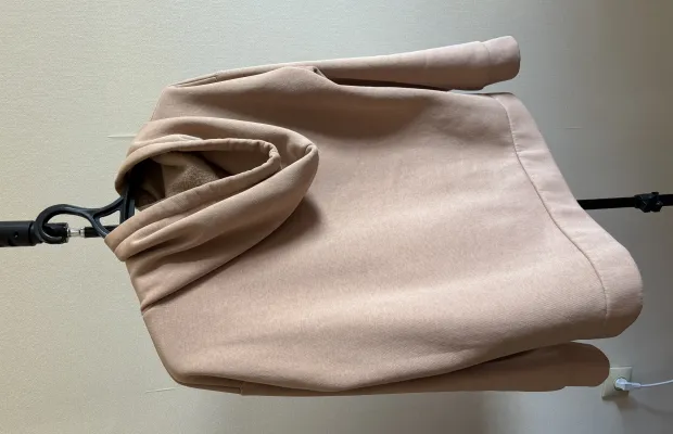 Толстовка бежевая