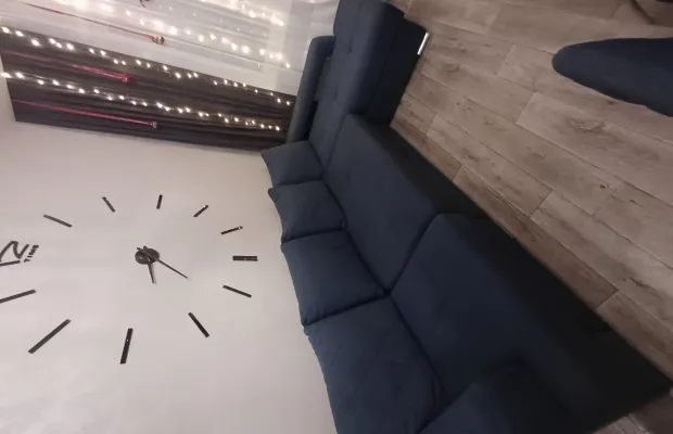 Диван и стулья