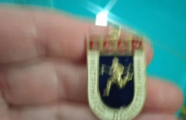 Продаю значки