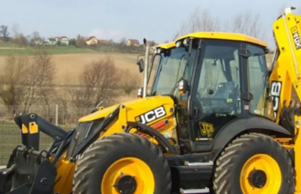 Экскаватор-погрузчик JCB Ямобур Гидроклин