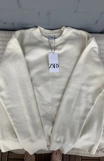 Свитшот новый Zara размер M