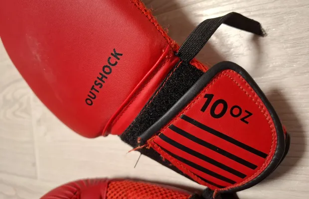 Перчатки боксерские