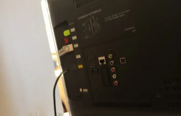 Телевизор самсунг