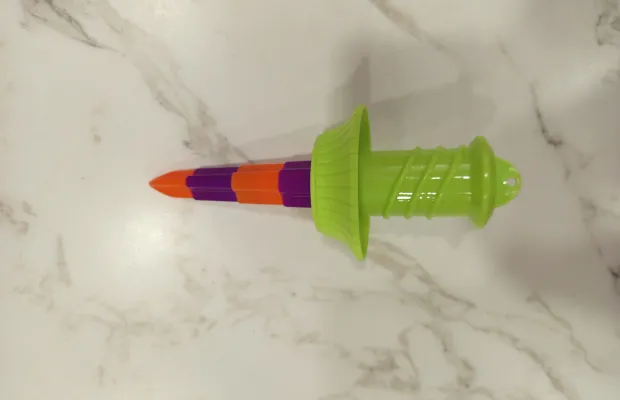 Игрушечный антистрес в виде ножика раскладного