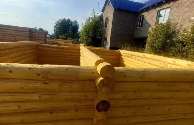 Сруб бани 6х6 пятистенка