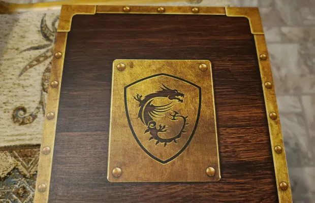 Loot box 2 (игровая гарнитура  сумка msi  брелок lucky dragon)