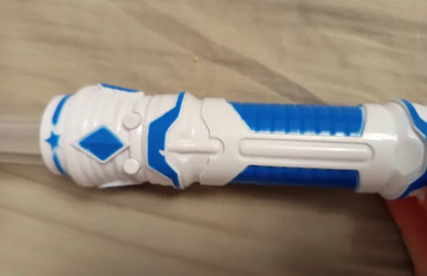 Меч светящийся