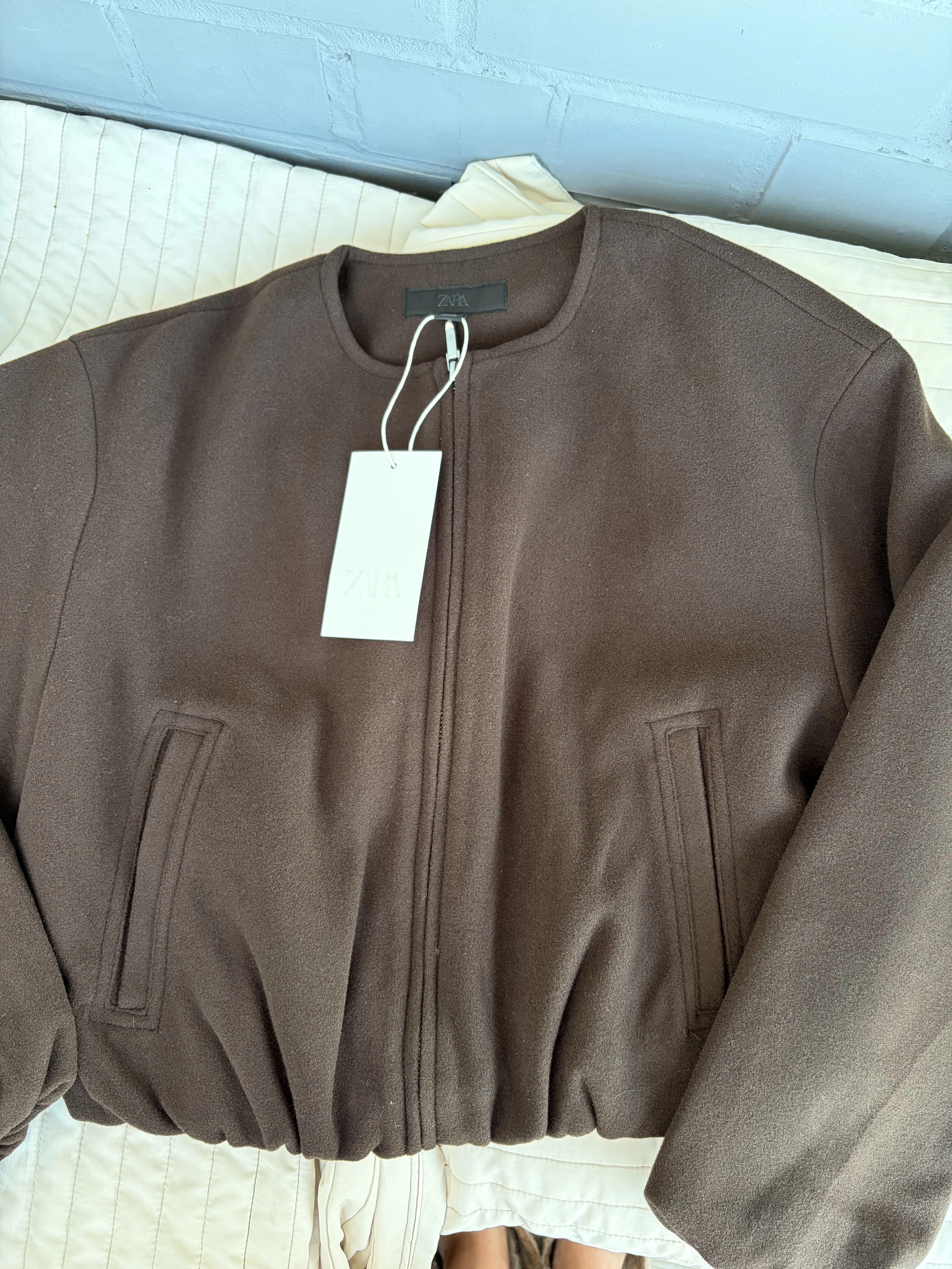 Бомбер Zara новый