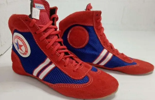 Борцовки красные