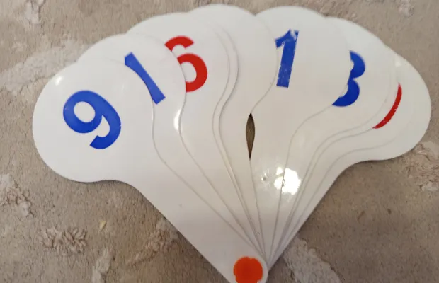 Веер развивалка с цифрами